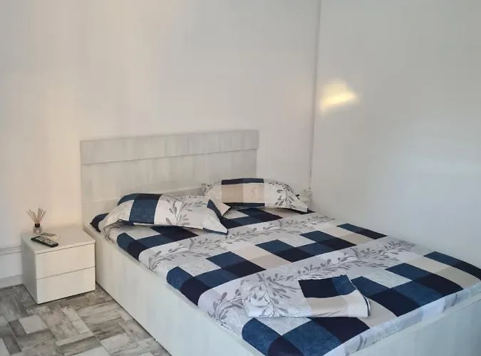 Village 艾福雷诺德