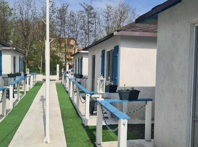 Village 艾福雷诺德