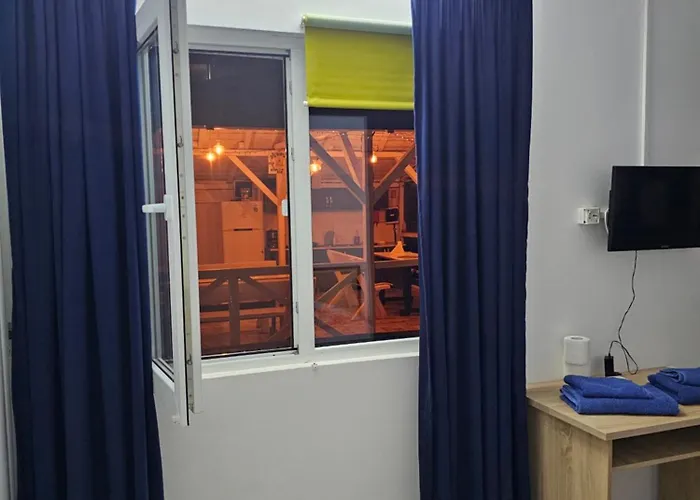 Village * 艾福雷诺德